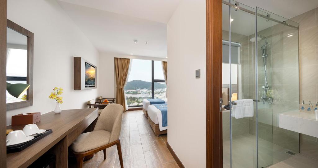 Miracle Luxury Nha Trang