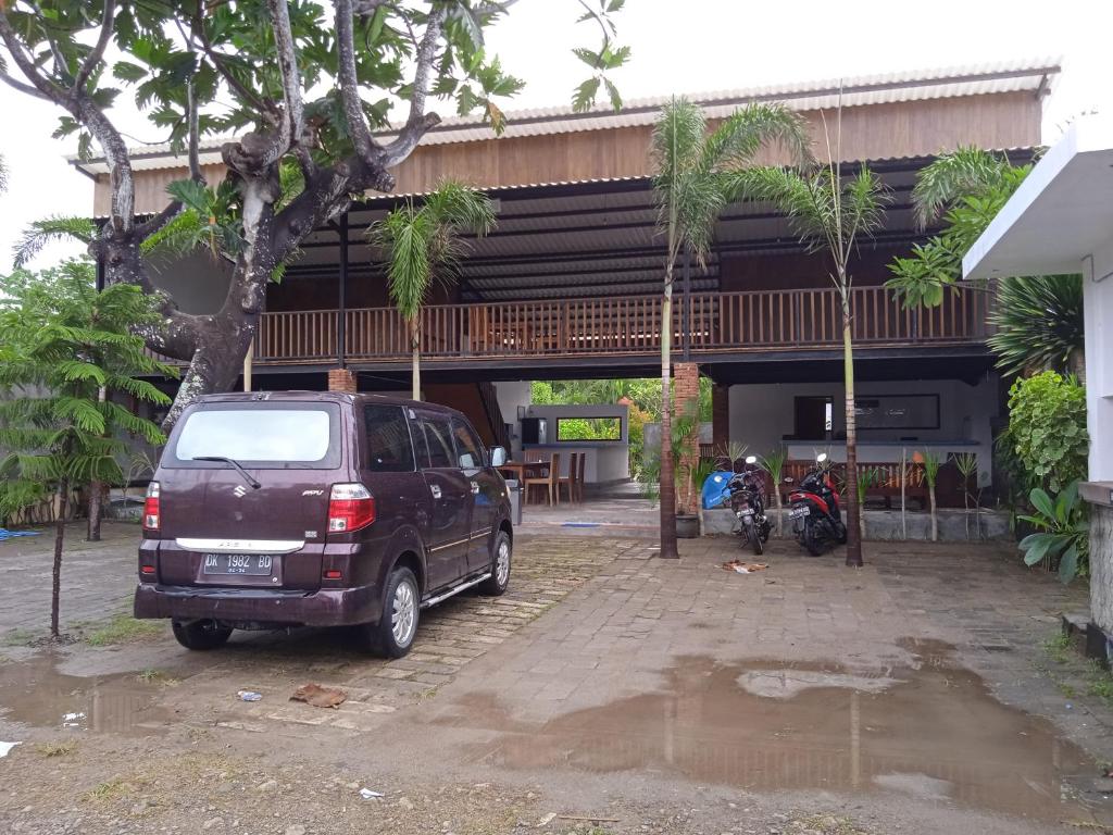family house hotel kuta