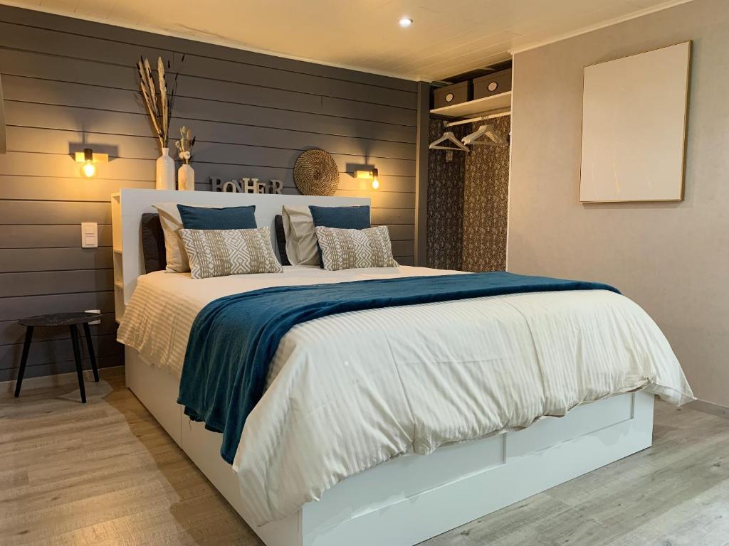 One bedroom appartement with furnished garden and wifi at Herve