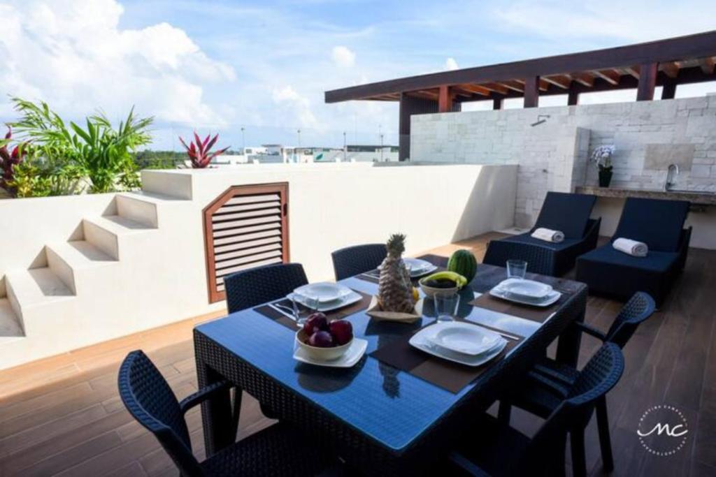 Penthouse Blue Luxury La Veleta photo 2