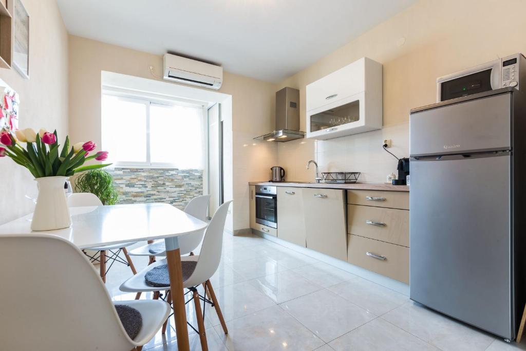 Calle Larga 14 apartment in old town photo 4