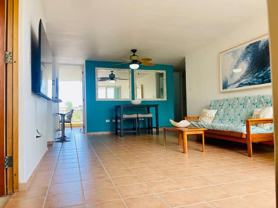 3Bedrm Beach Penthouse with Rooftop Terrace & WiFi photo 2