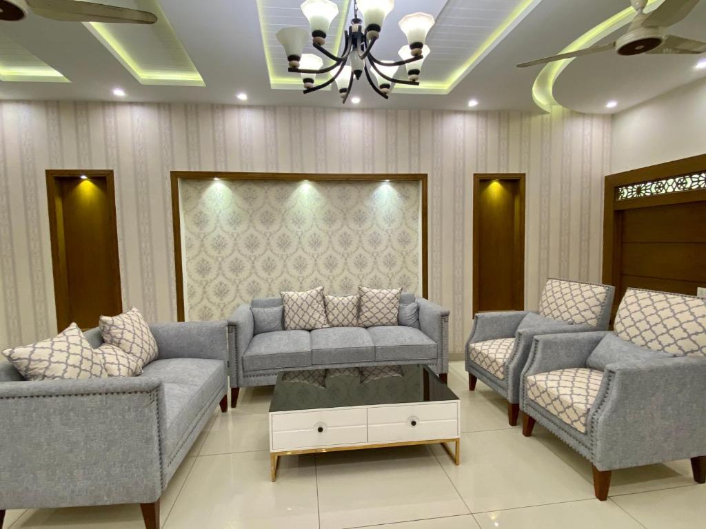 Luxury Guest House in Bahria Town photo 3