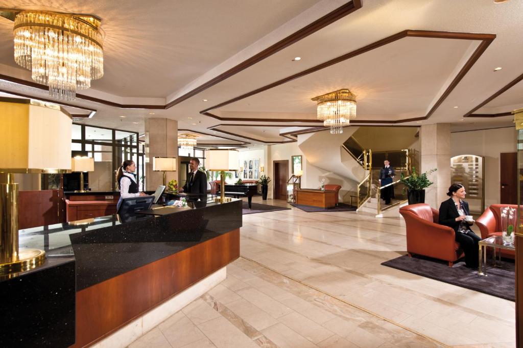 Maritim Hotel Bad Homburg photo 1