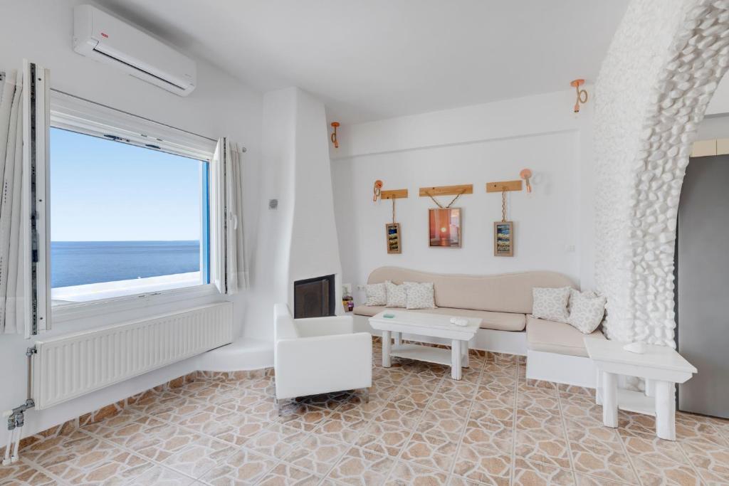 ENDLESS BLUE from Syros - Fabrika Resort photo 4