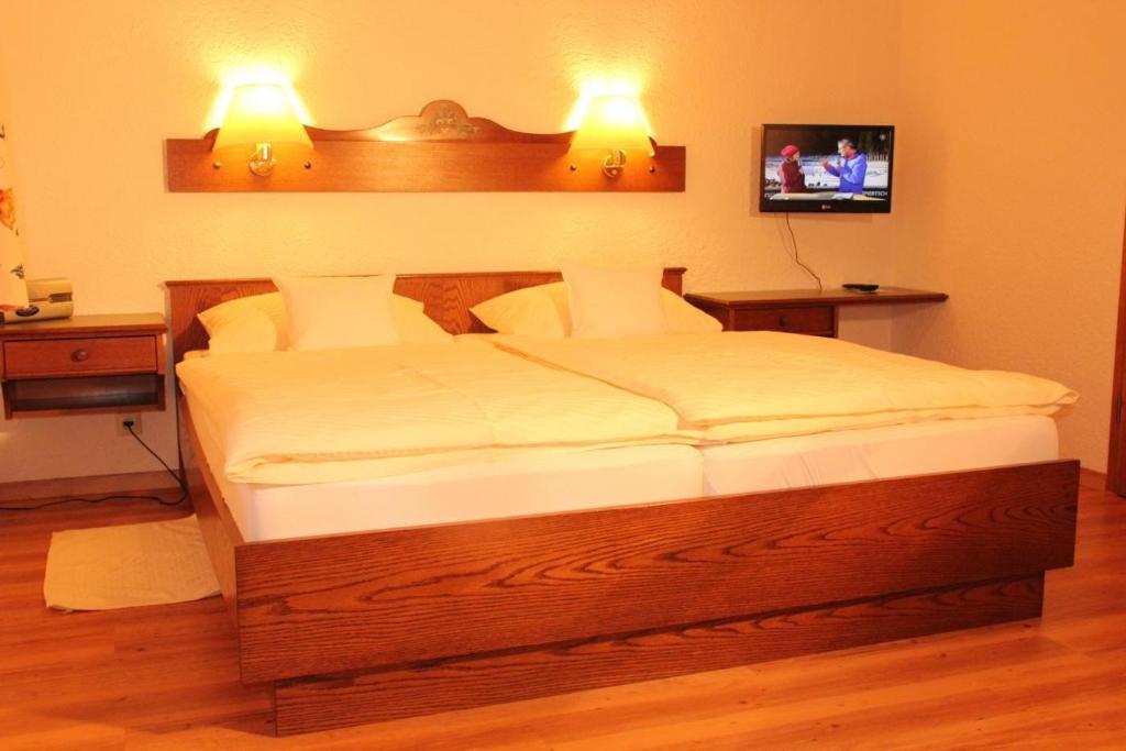 Ferienwohnung-Schwarzwald-in-der-Pension-Gloecklehof photo 3
