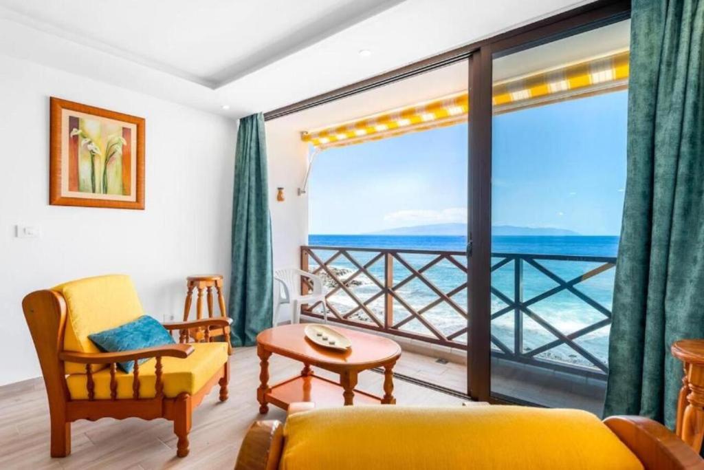 Neptuno ocean front suite photo 4