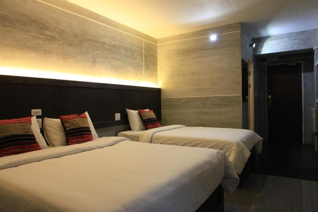 Студио (Трехместный номер-студио), Отель Bangkok 68