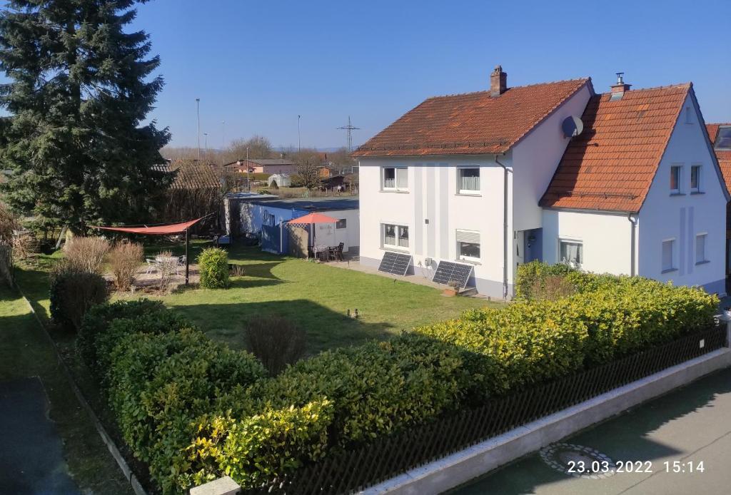 Ferienwohnung Mitwitz Kronach Neustadt Coburg - Erholung, Wandern uvm. sehr ruhig gelegen photo 2