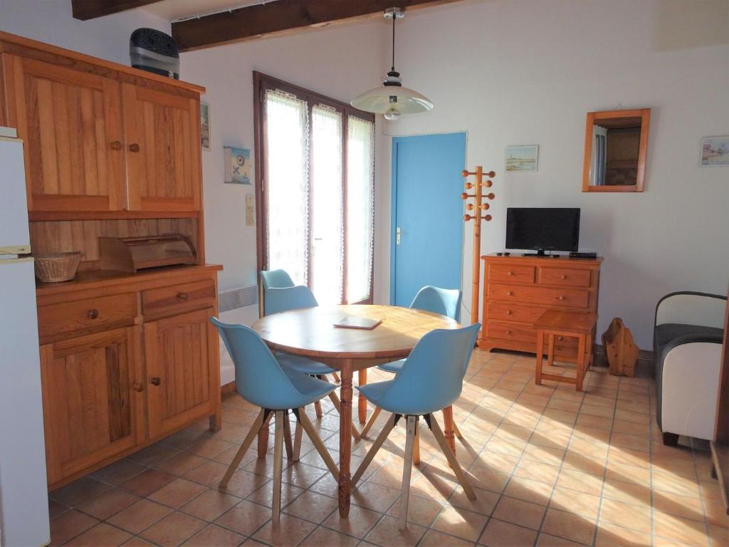 Holiday house near beach, St Denis-d'Oléron photo 2