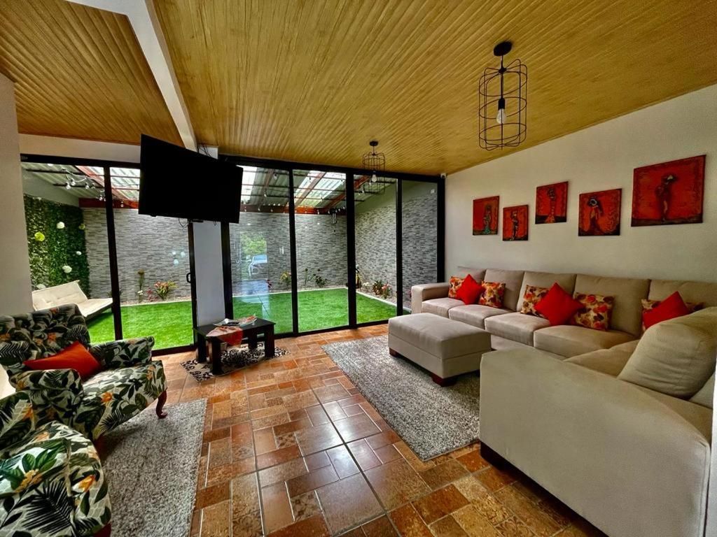 Moni´s House photo 1