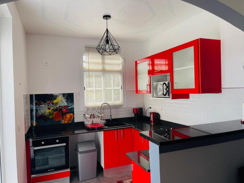 Charmant appartement coloré proche de la plage photo 1