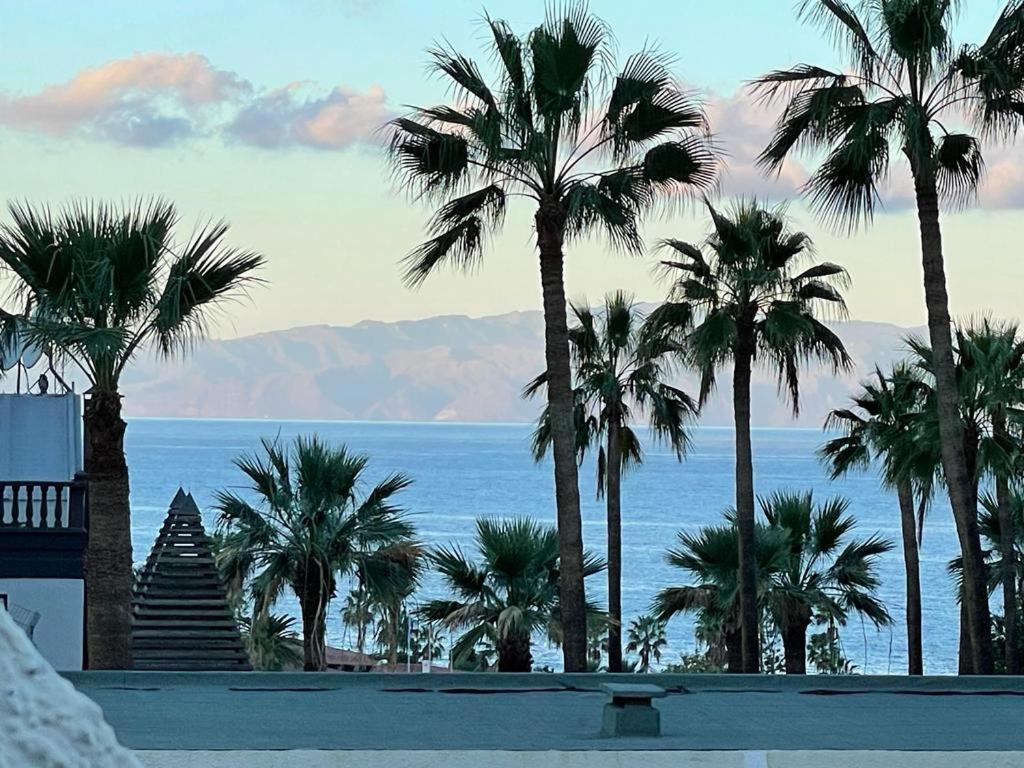 Los Gigantes Amazing Sea view WiFi Pool Parking photo 4