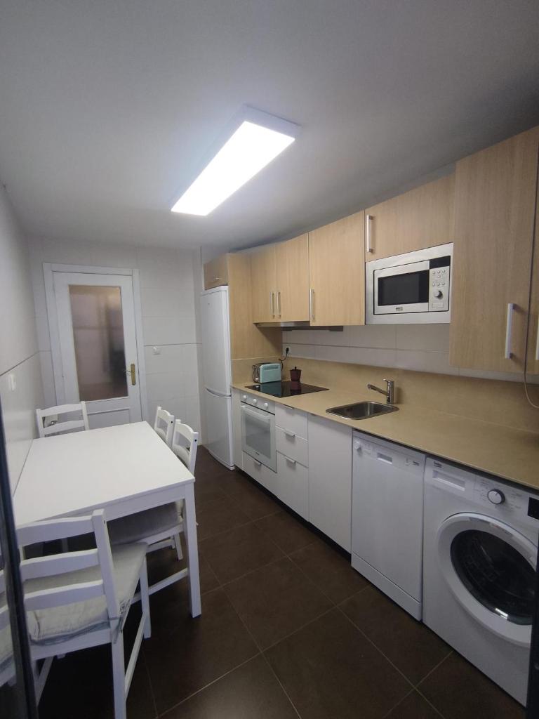Apartamento 6 personas Playa de Covachos photo 1