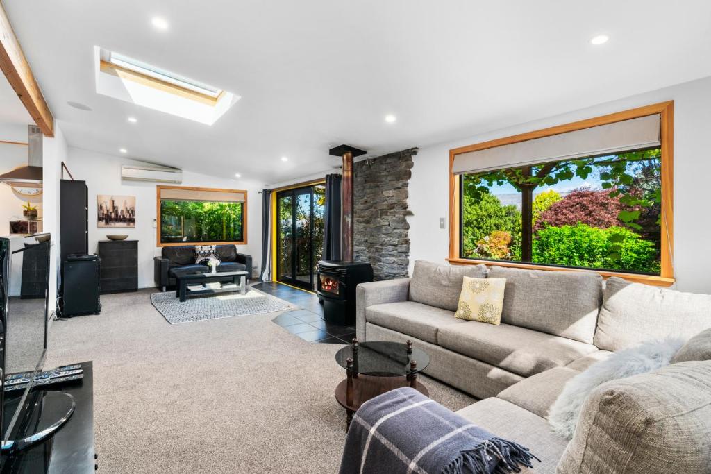 The Maples - Clyde Holiday Home photo 2