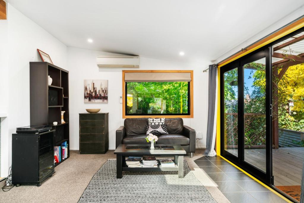 The Maples - Clyde Holiday Home photo 3