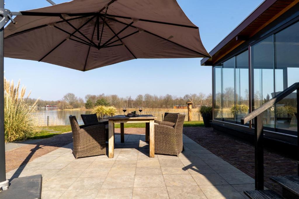 Drents Genieten - Riegheide met privé jacuzzi photo 1