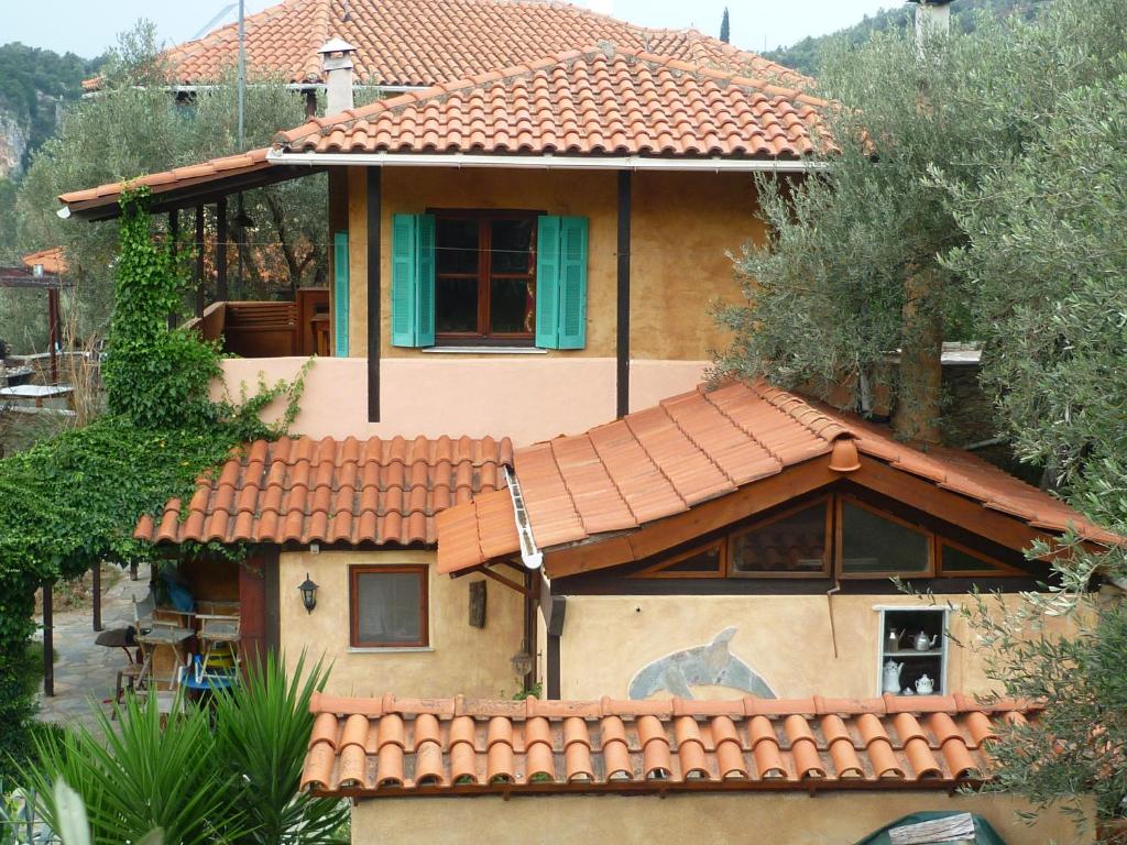 Studio south Pilion photo 2