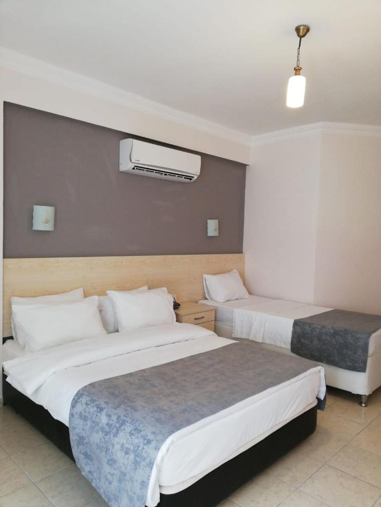 Viras Hotel photo 4