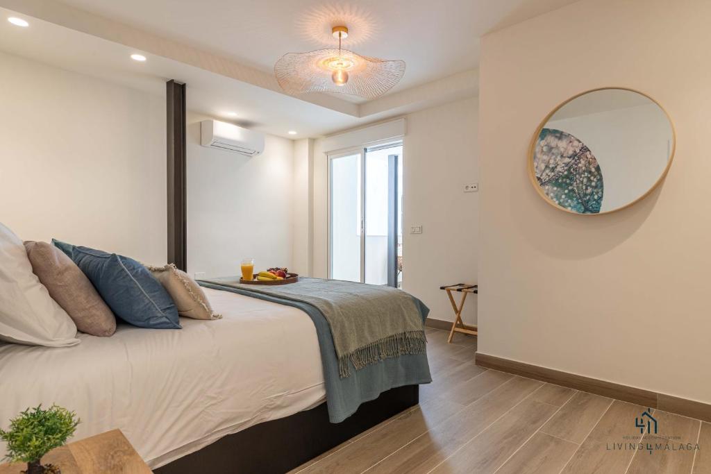 Living4malaga New Oasis Supreme - Tap to explore photos