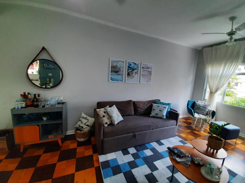 APARTAMENTO PRAIA GRANDE-CANTO DO FORTE- 2 QUADRAS DA PRAIA WI-FI,NETFLIX e ESTACIONAMENTO photo 4