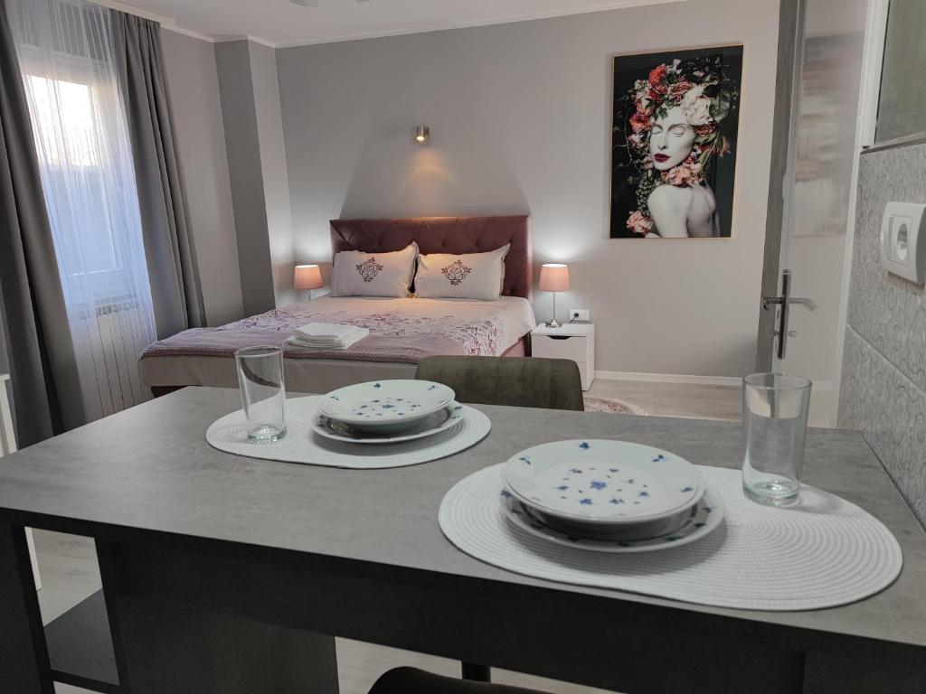 Flora Apartment photo 2