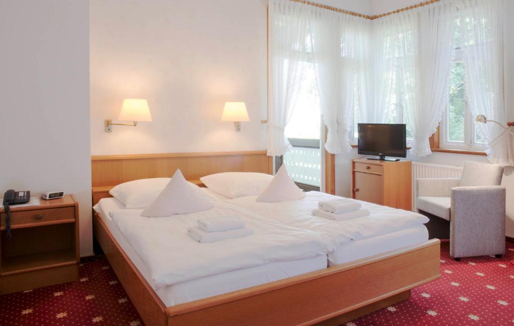 Ferien- und Wellnesshotel Waldfrieden photo 4