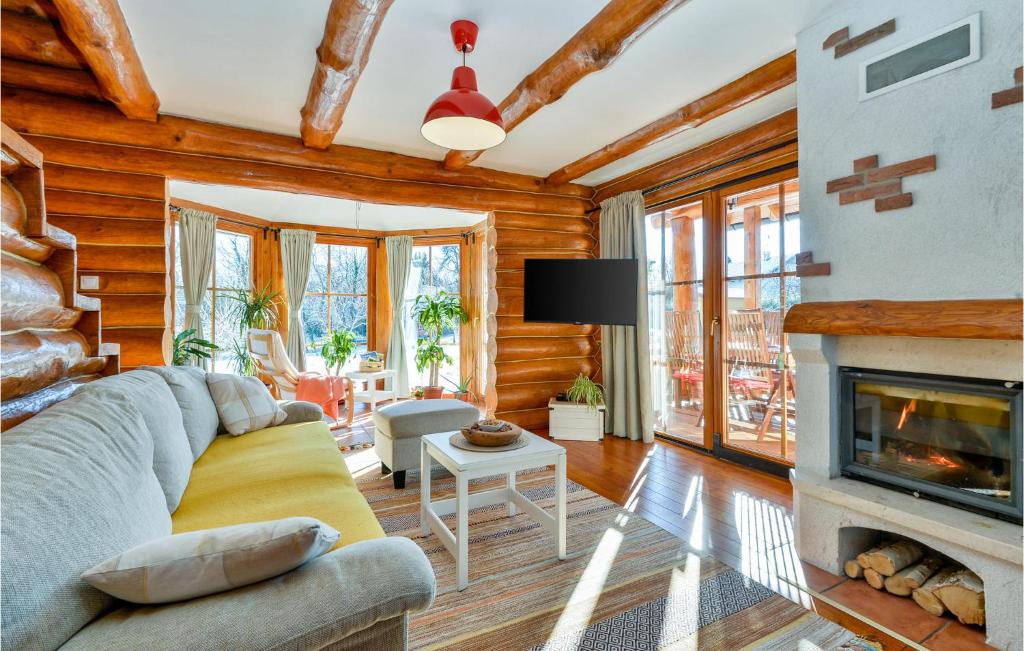 Stunning Home In Vinogradi Ludbreski With 2 Bedrooms And Wifi photo 3
