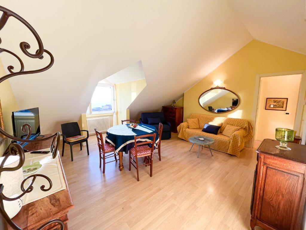 H11 FINESTRA SUL MARE - Santo Stefano photo 1