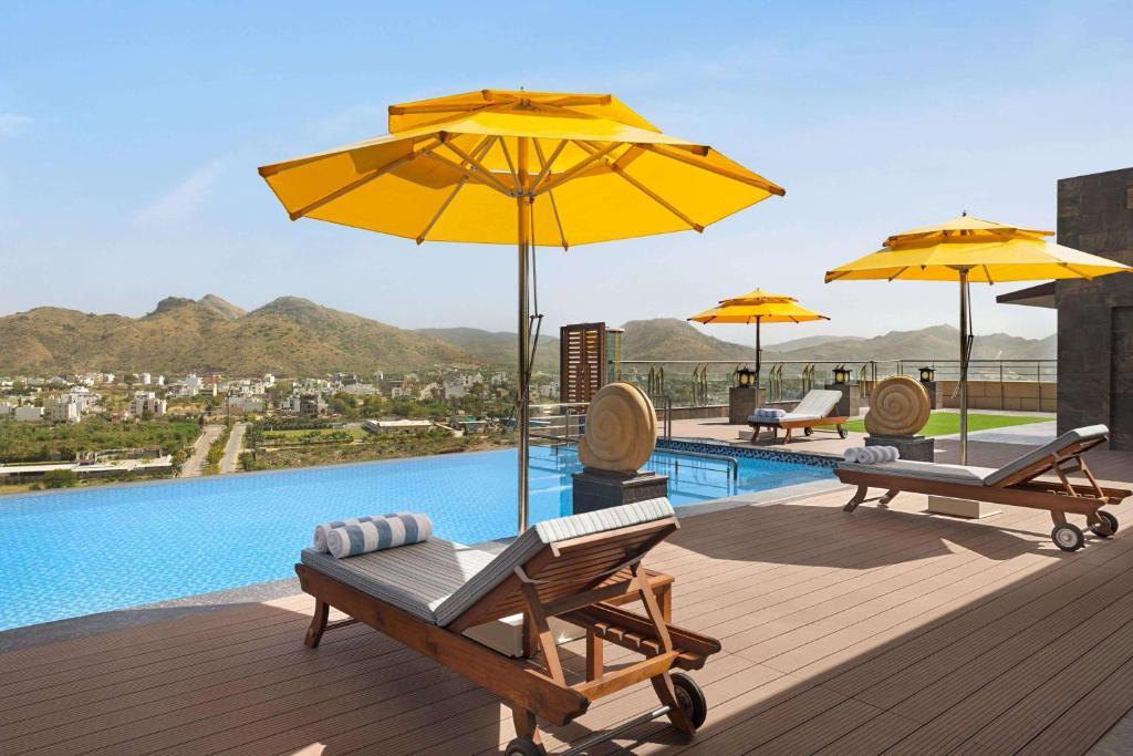 Howard Johnson by Wyndham Udaipur Roop Nagar photo 3