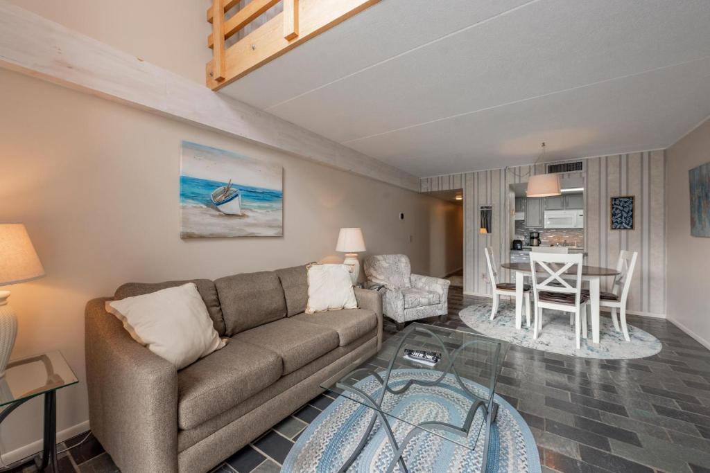 304C One Bedroom One Bath image