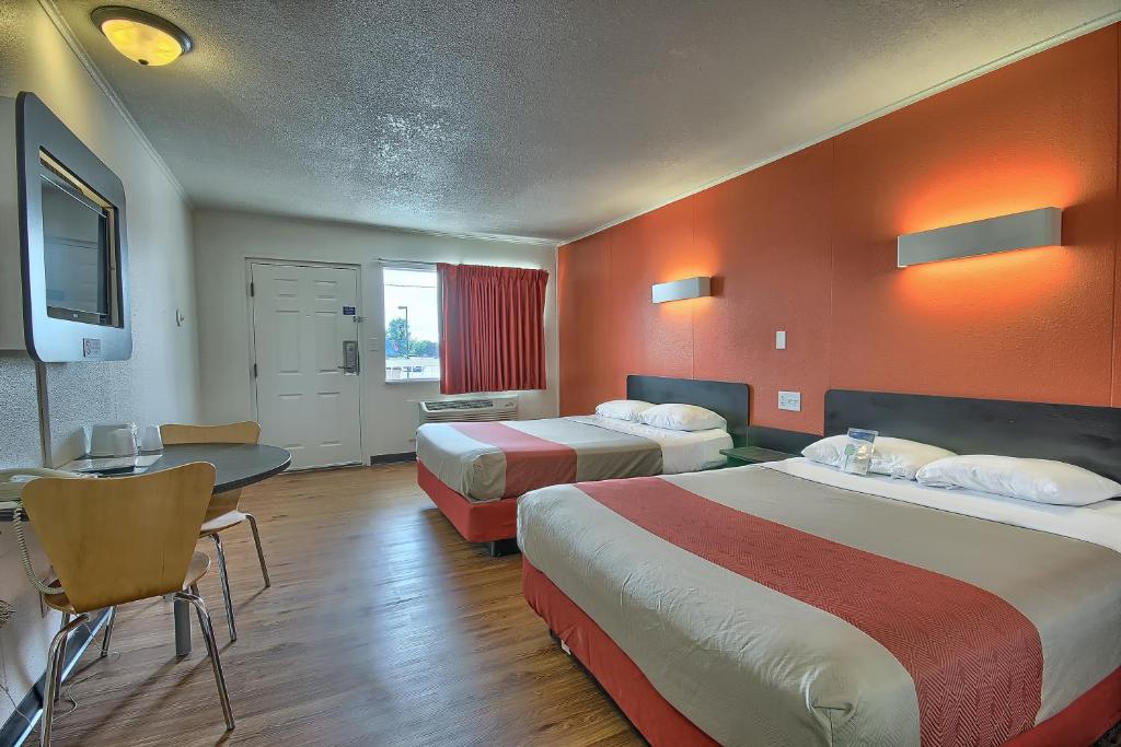 Motel 6-Lima, OH photo 4