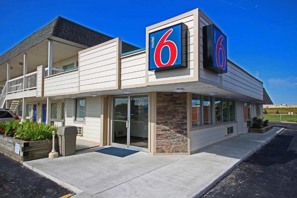 Motel 6-Lima, OH photo 1