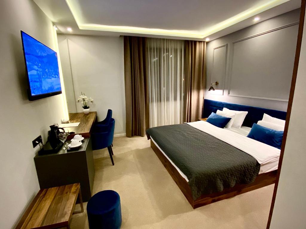 IG Hotel photo 2