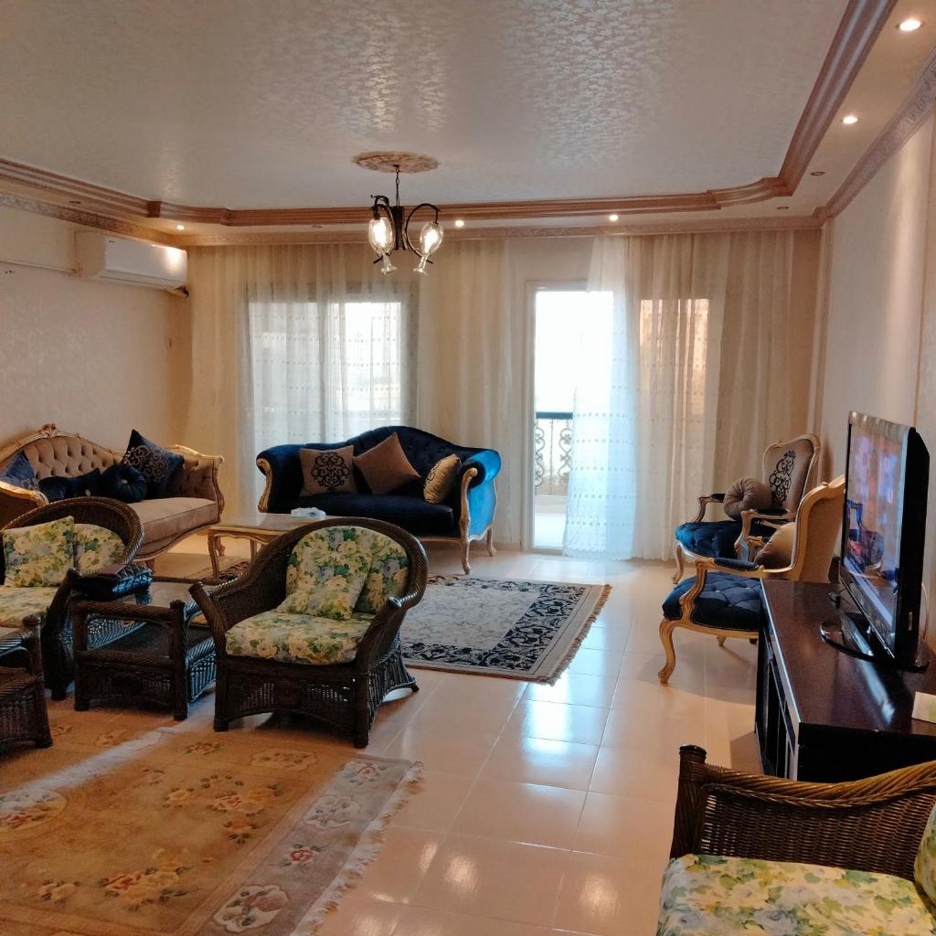 Afnan Guest- Rehab City photo 3