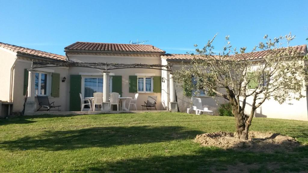 Location Le Clos du Petit Parrot photo 1
