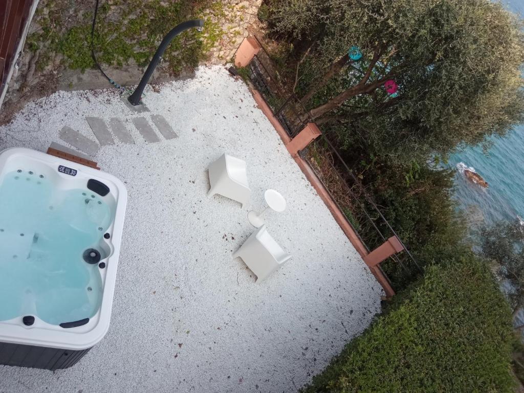 Conca Verde c21- BEACH FRONT little villa- POOL, private JACUZZI sea view photo 1