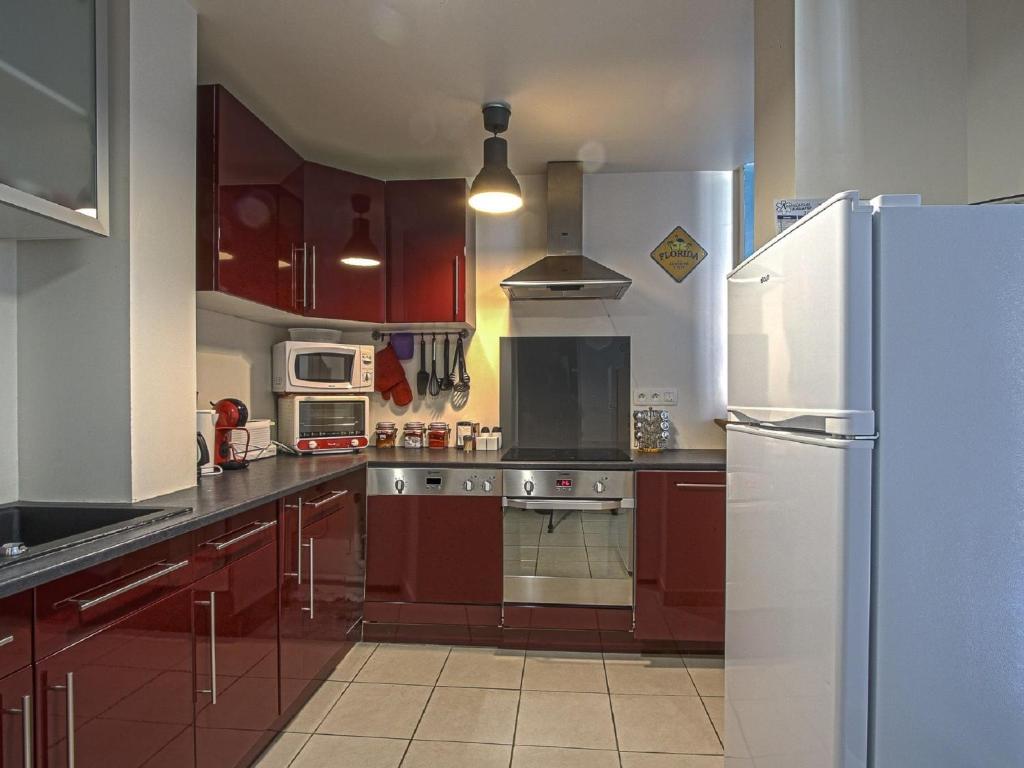 Tasteful apartment in Comes with terrace photo 1