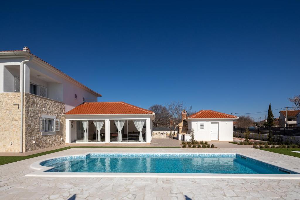 Villa Darina photo 2