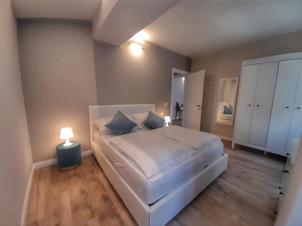 Alessia Home, Verbano-Cusio-Ossola