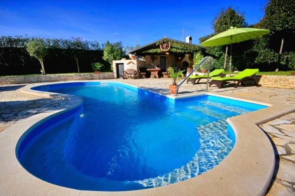 Villa ALEXANDER photo 2