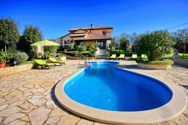 Villa ALEXANDER photo 1