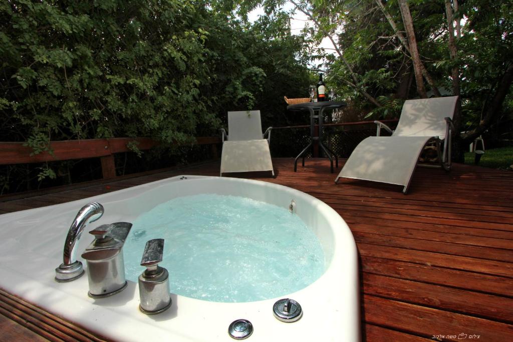 Under the Walnut Tree Shade Lodge photo 3
