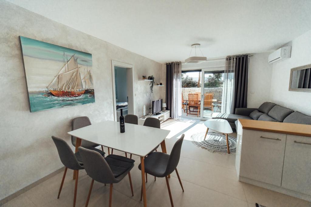 Apartment Eveline photo 3