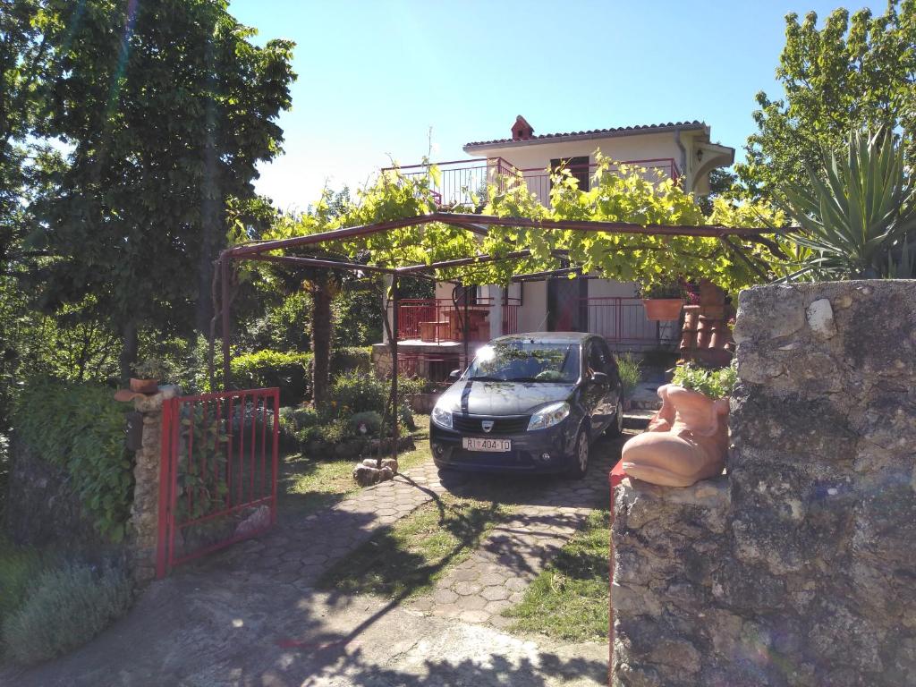 Olivetino photo 1