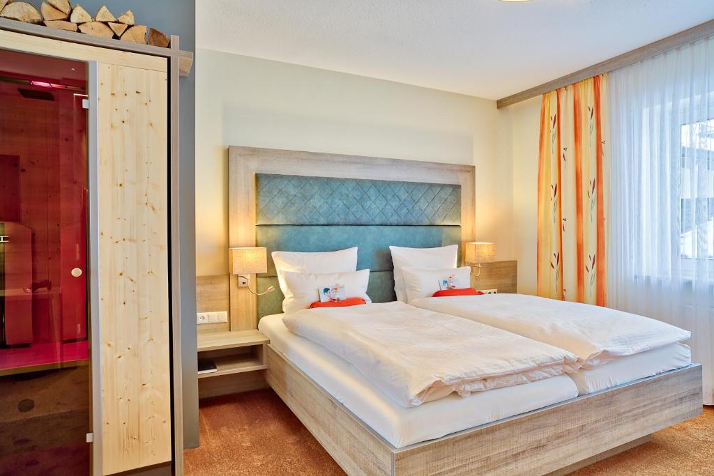 Kur- und Wellnesshotel Förch Room Type - Deluxe Double Room