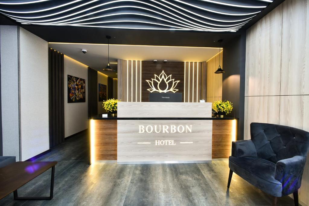 Bourbon Boutique Hotel - Tap to explore photos