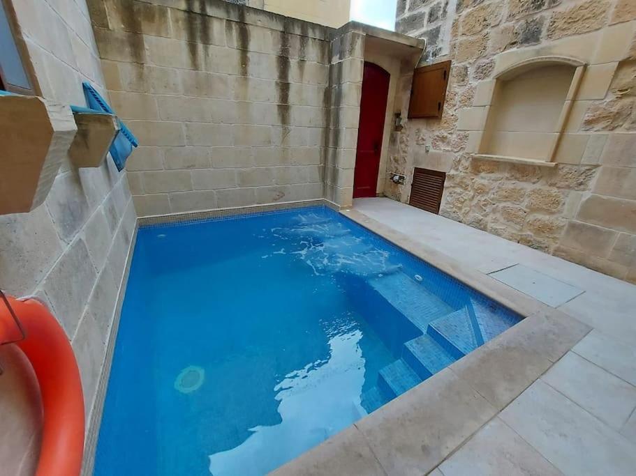 Charming house of character with pool and jacuzzi photo 3