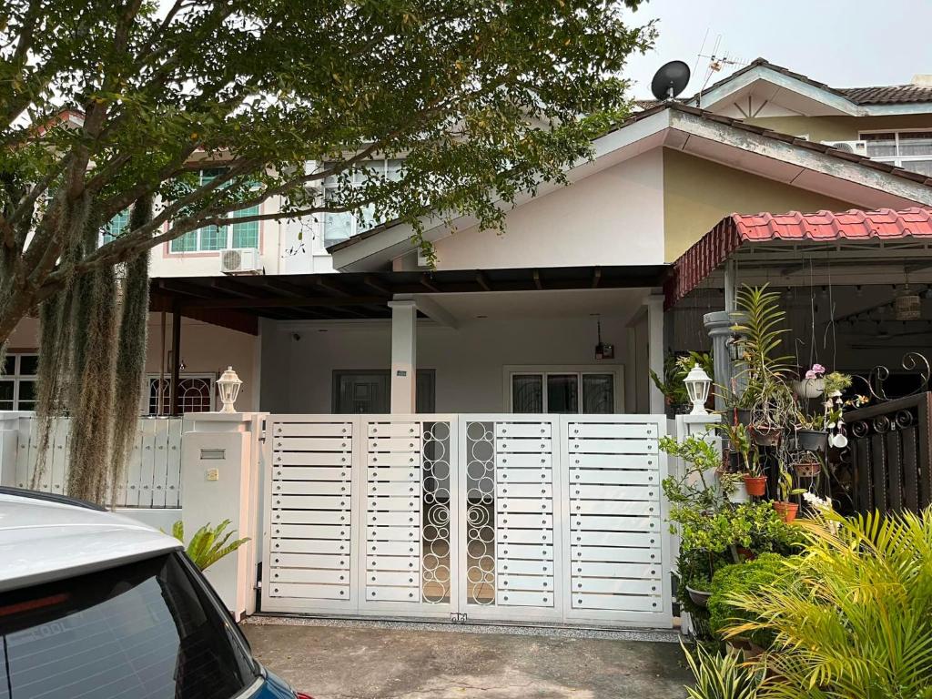 Rumah Armand Masjid Tanah Melaka 4BR Fully Aircond photo 2