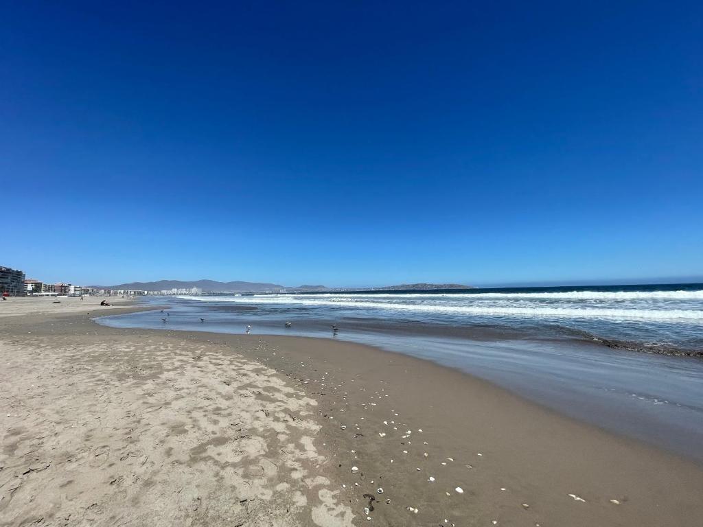Hermoso lugar con vista al mar photo 1
